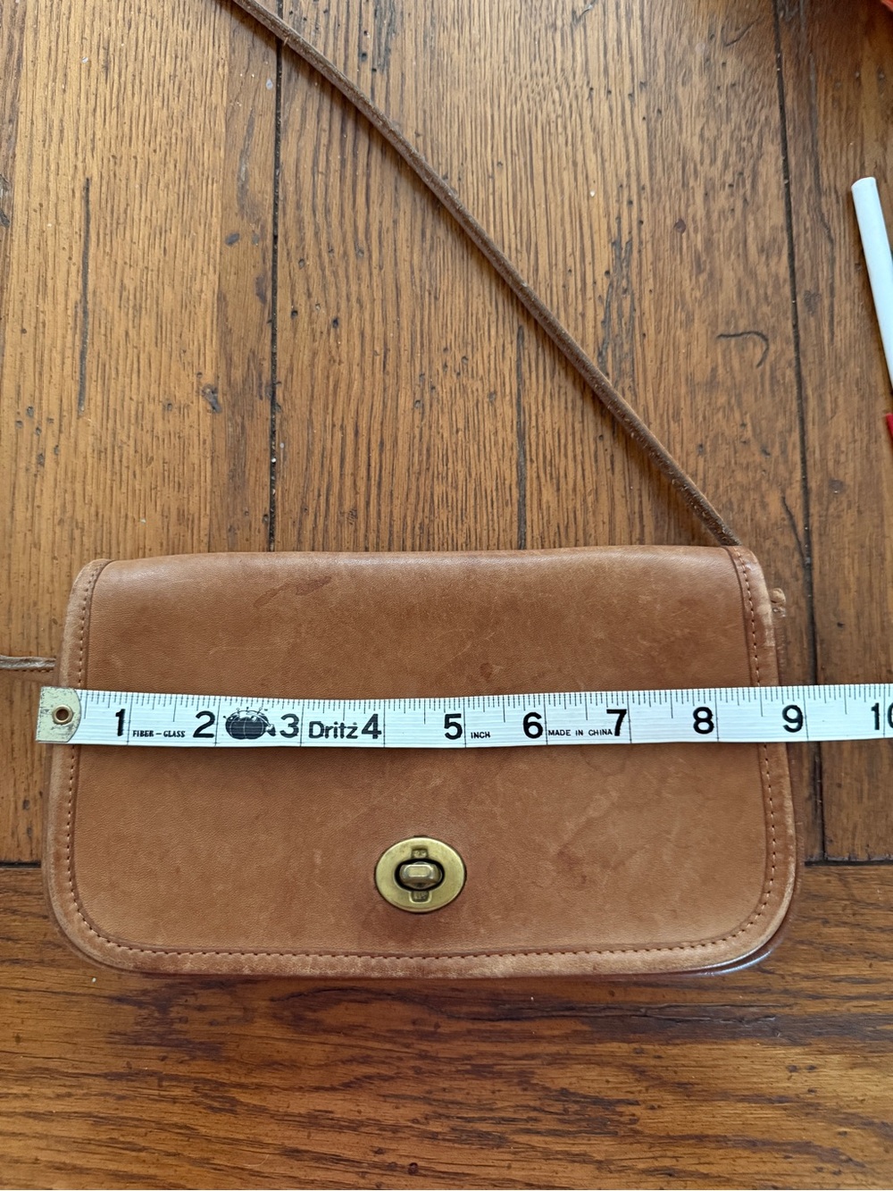 Coach Vintage Brown Leather Crossbody Bag - Picture 7 of 9